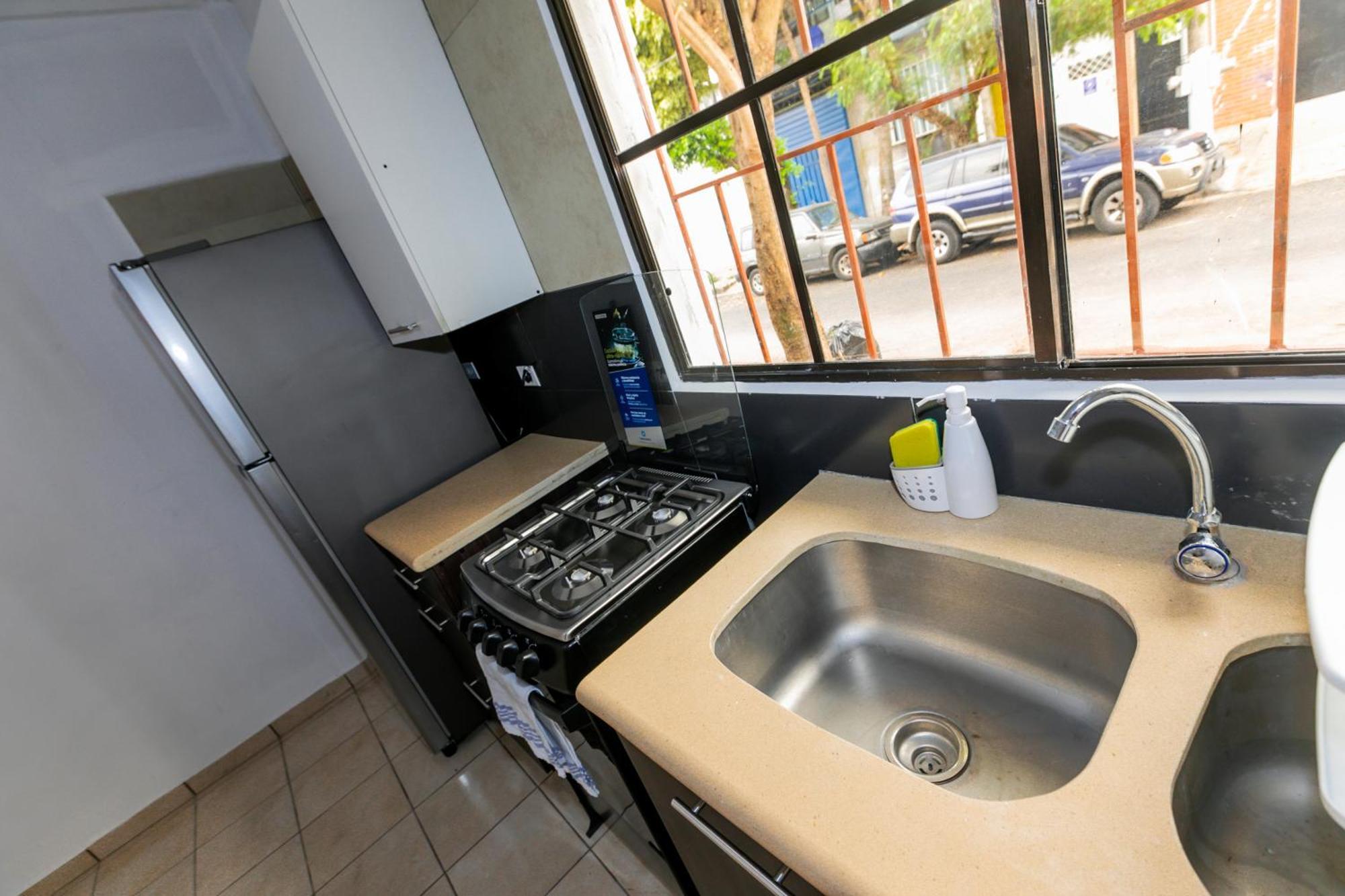 Friendly House Hotel Santa Tecla Buitenkant foto