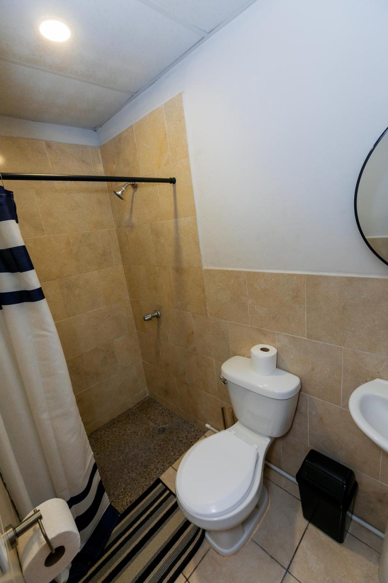 Friendly House Hotel Santa Tecla Buitenkant foto