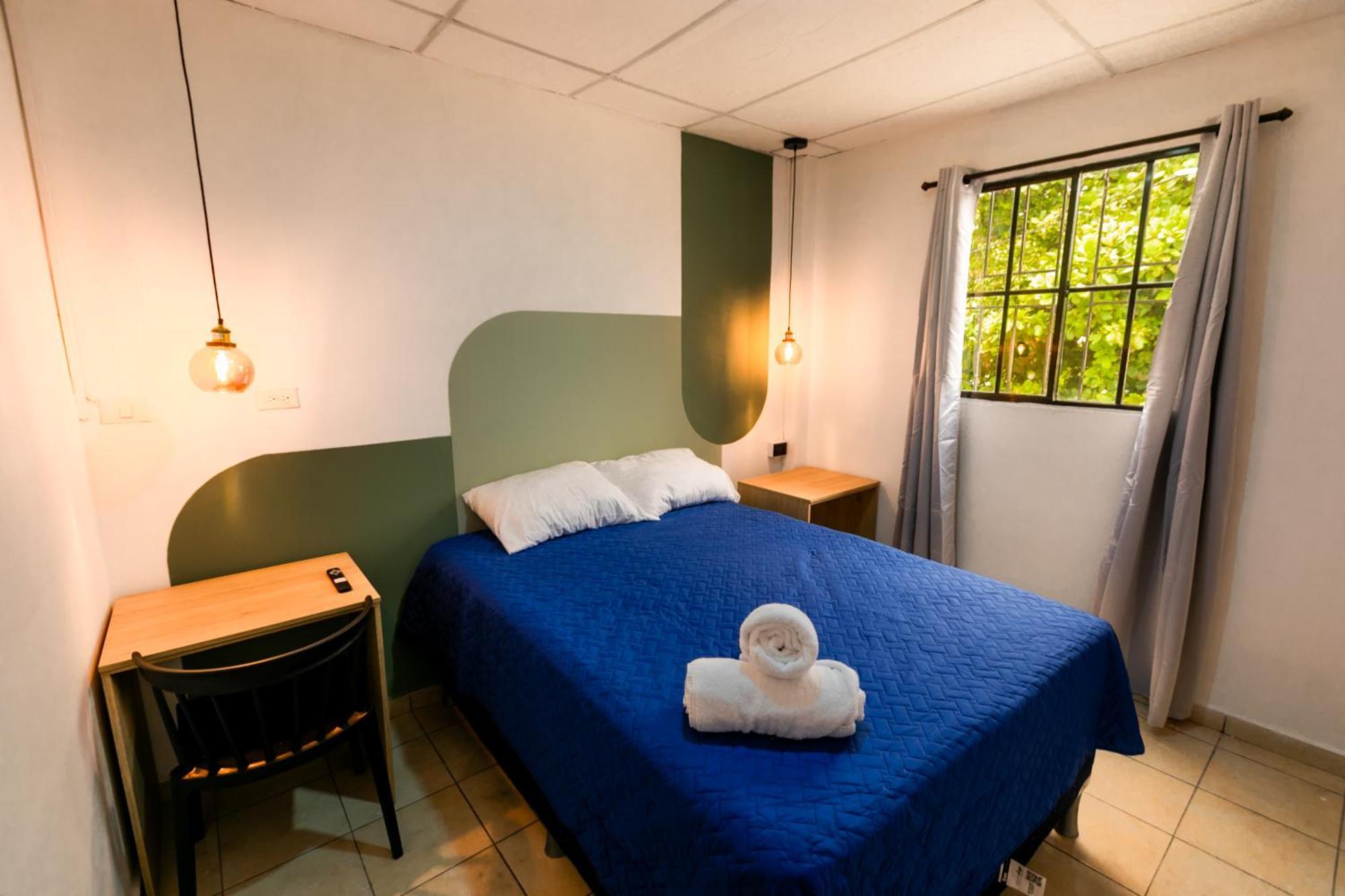 Friendly House Hotel Santa Tecla Buitenkant foto