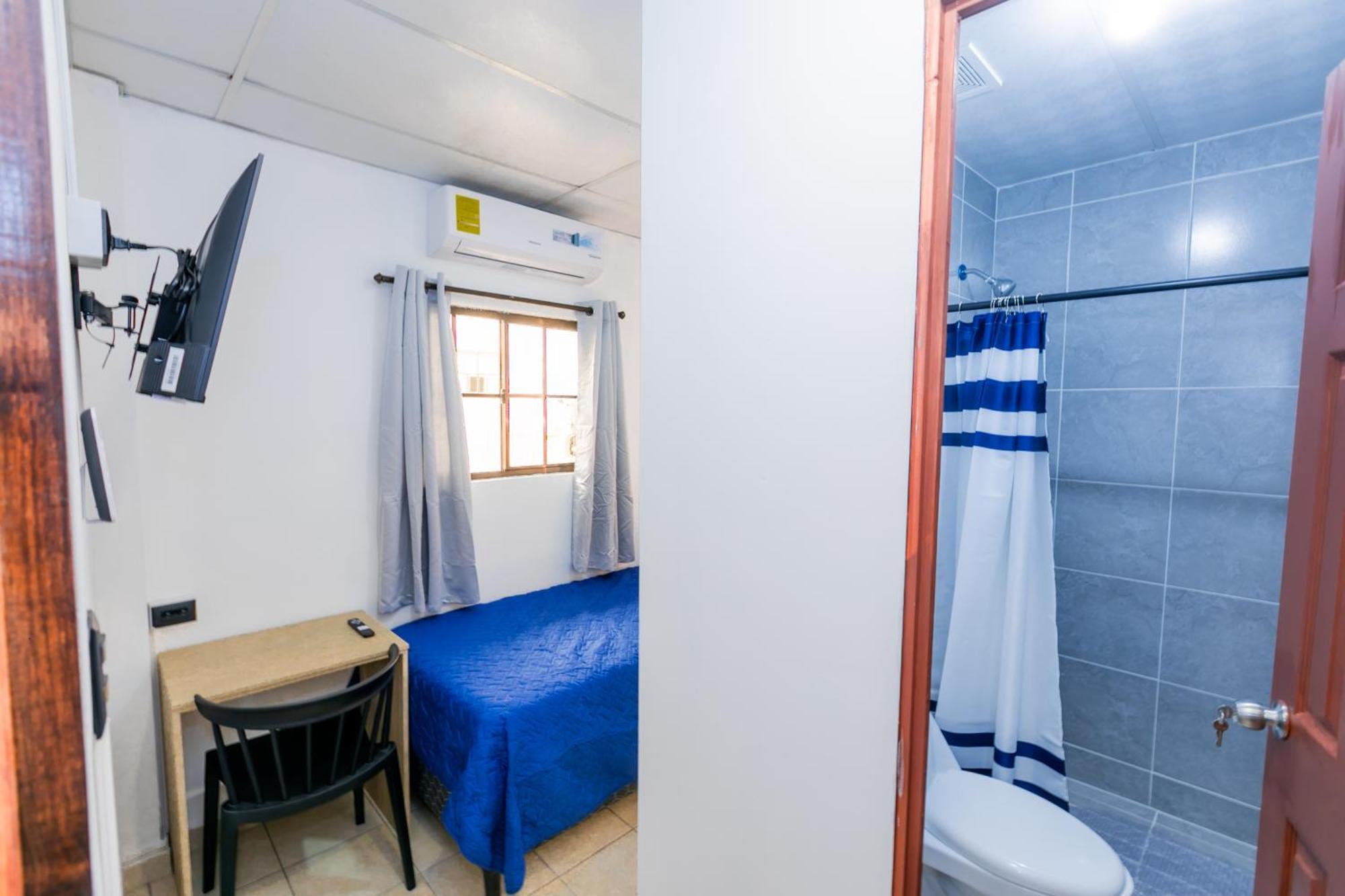 Friendly House Hotel Santa Tecla Buitenkant foto